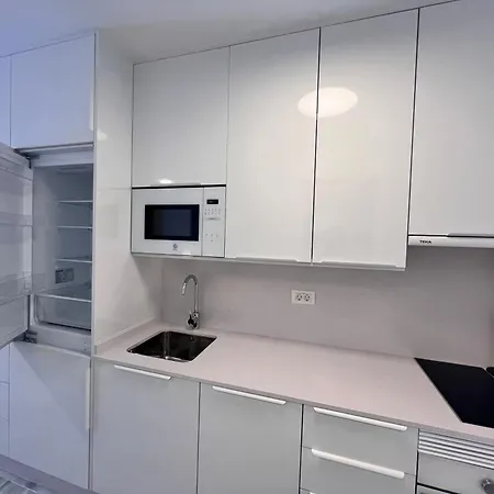 Modern Studio With Garden View Apartamento *