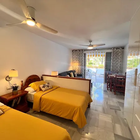 Apartamento Modern Studio With Garden View Playa de las Américas